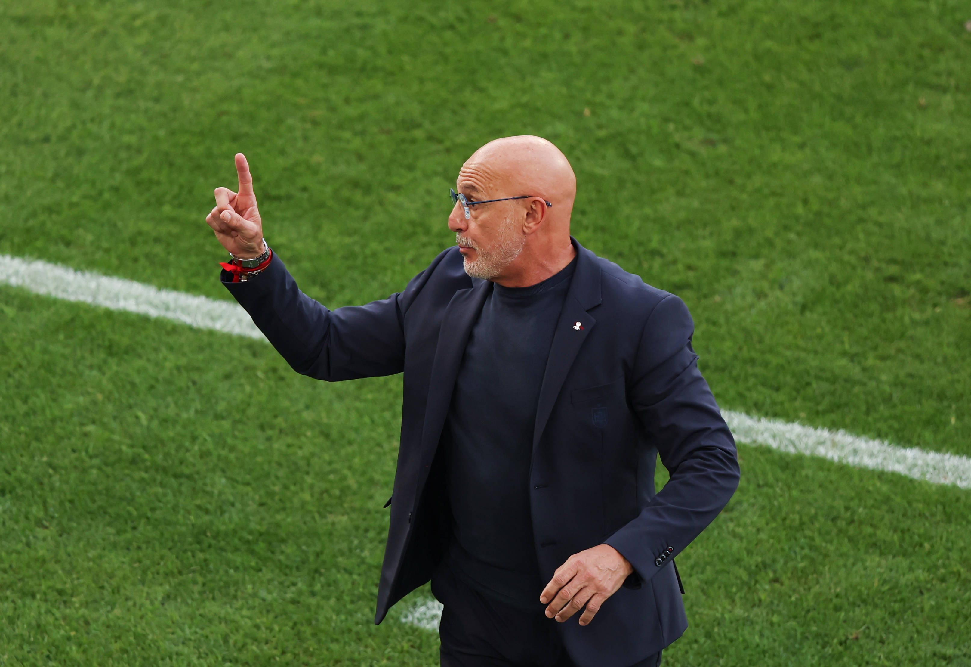 Faker遭遇十二连败，西班牙队教练面临压力！